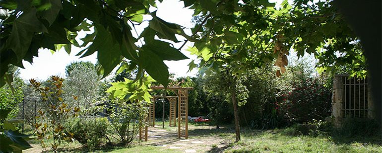 vers la piscine